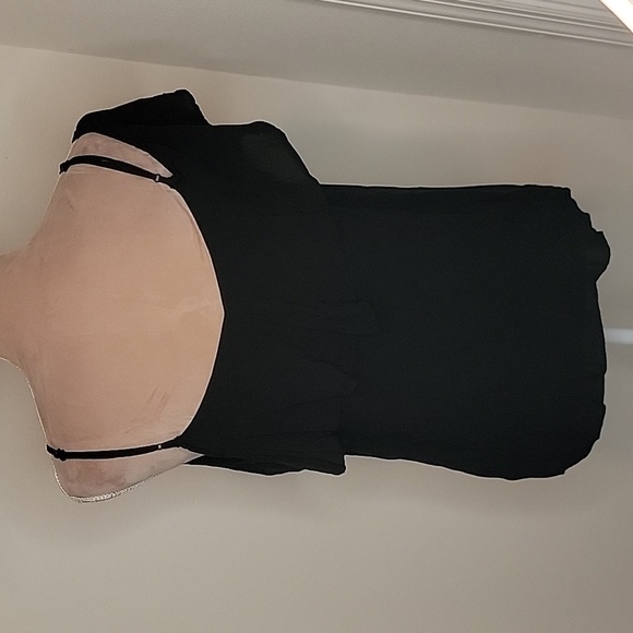 Old Navy, Size M, Off-Shoulder with Spaghetti Strap Top, Black. EUC! - Picture 4 of 9